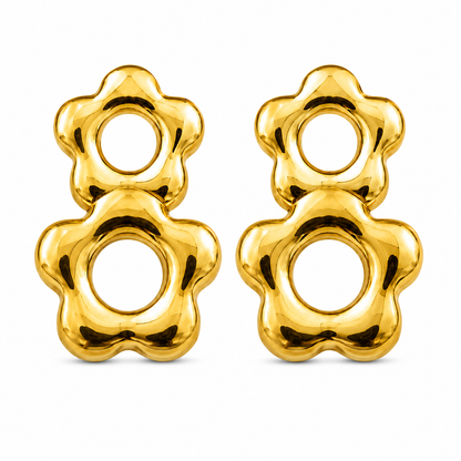Flaire Studio Wavy Fan Stud Earrings - main image