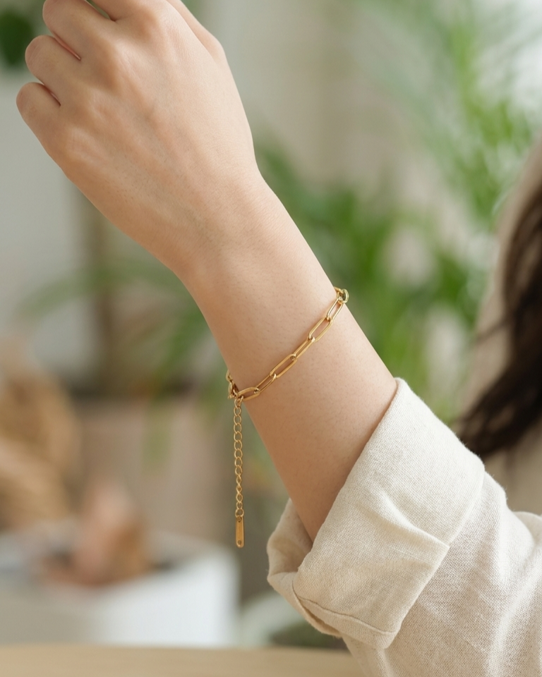 Flaire Studio Paperclip Link Chain Bracelet - image 2