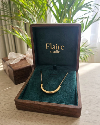 Flaire Studio Curved Bar Pendant Necklace - image 4