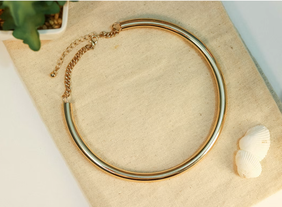 Choker Necklace